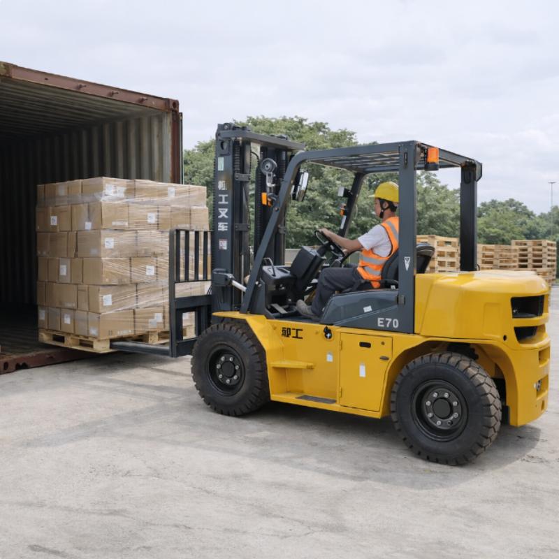 カスタマイズされたヘビーデューティーフォークリフトトラック2 - Heavy Equipment Useful Life のレビューと価格